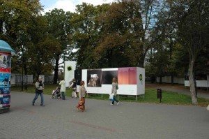 Plenerowa wystawa współczesnej fotografii